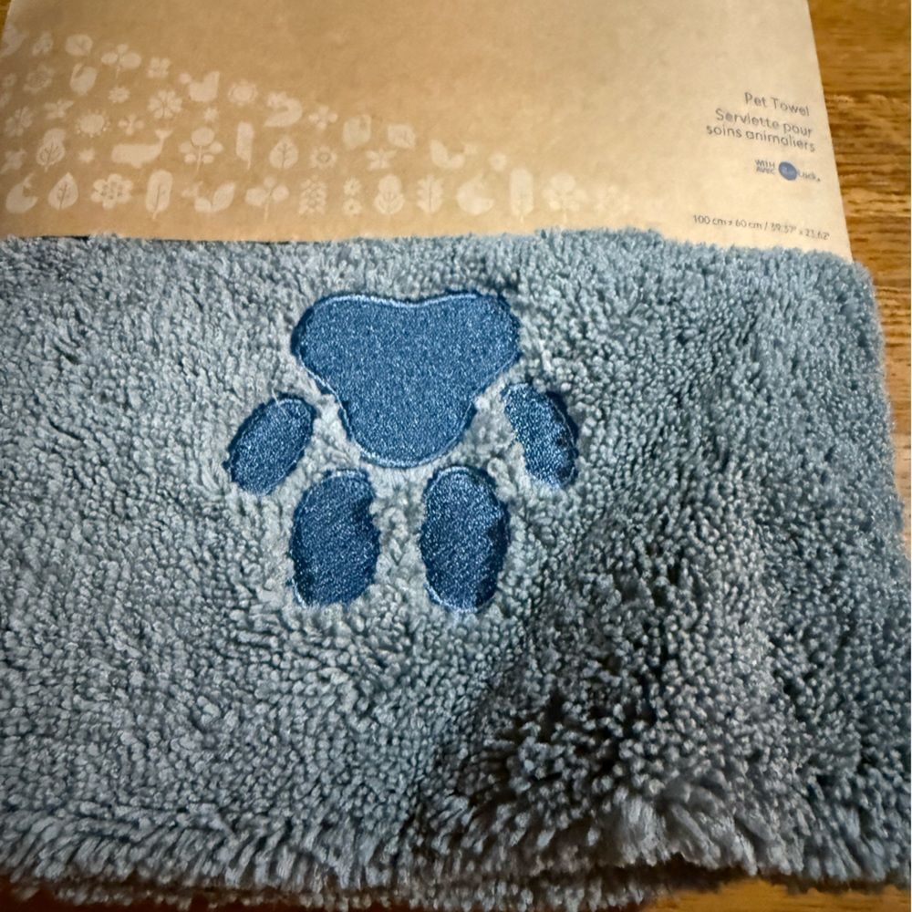 Norwex Pet Towel NWT - Picture 9 of 10